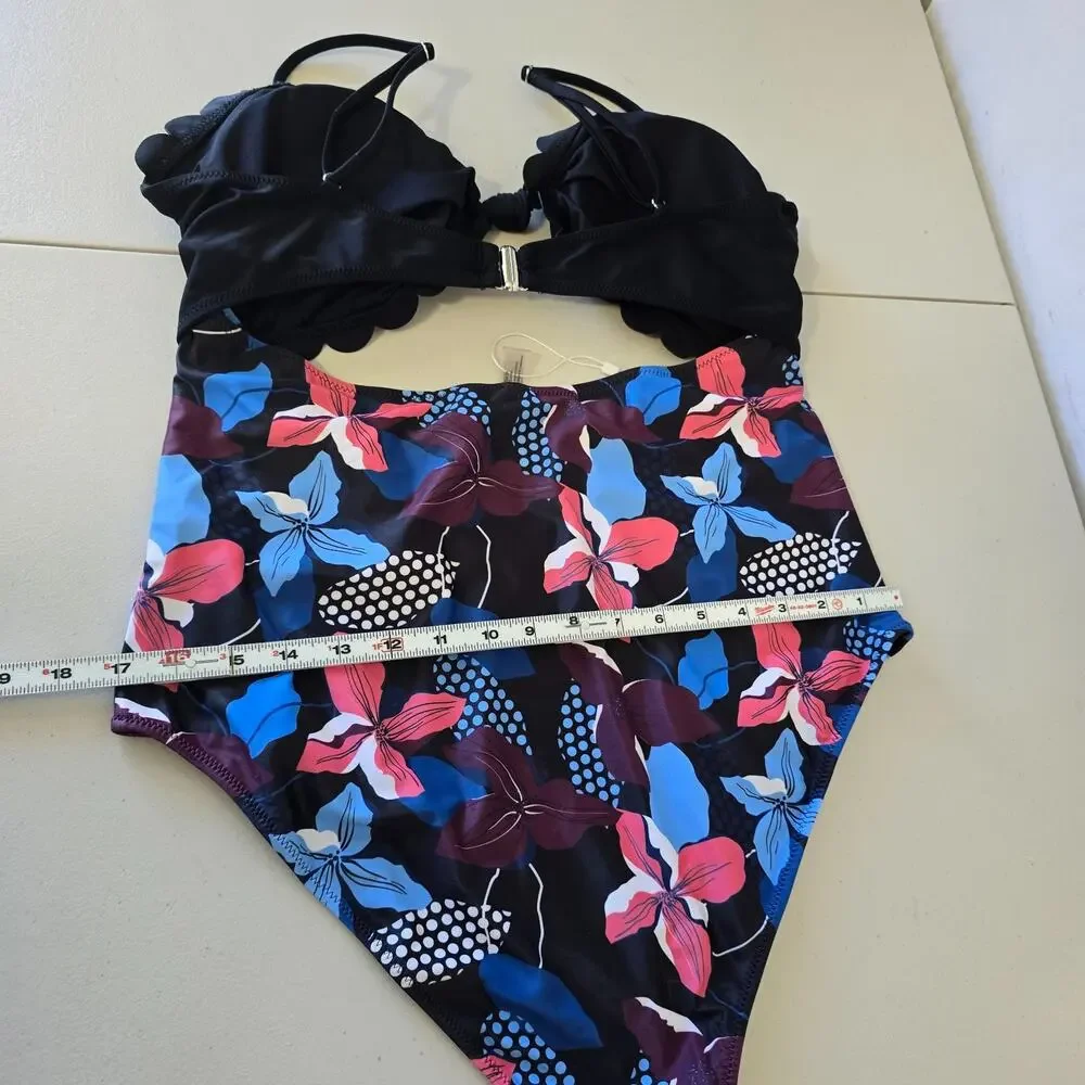 Cupshe One Piece Knotted Front Swimsuit Women's XXL Black Floral Scalloped NWOT